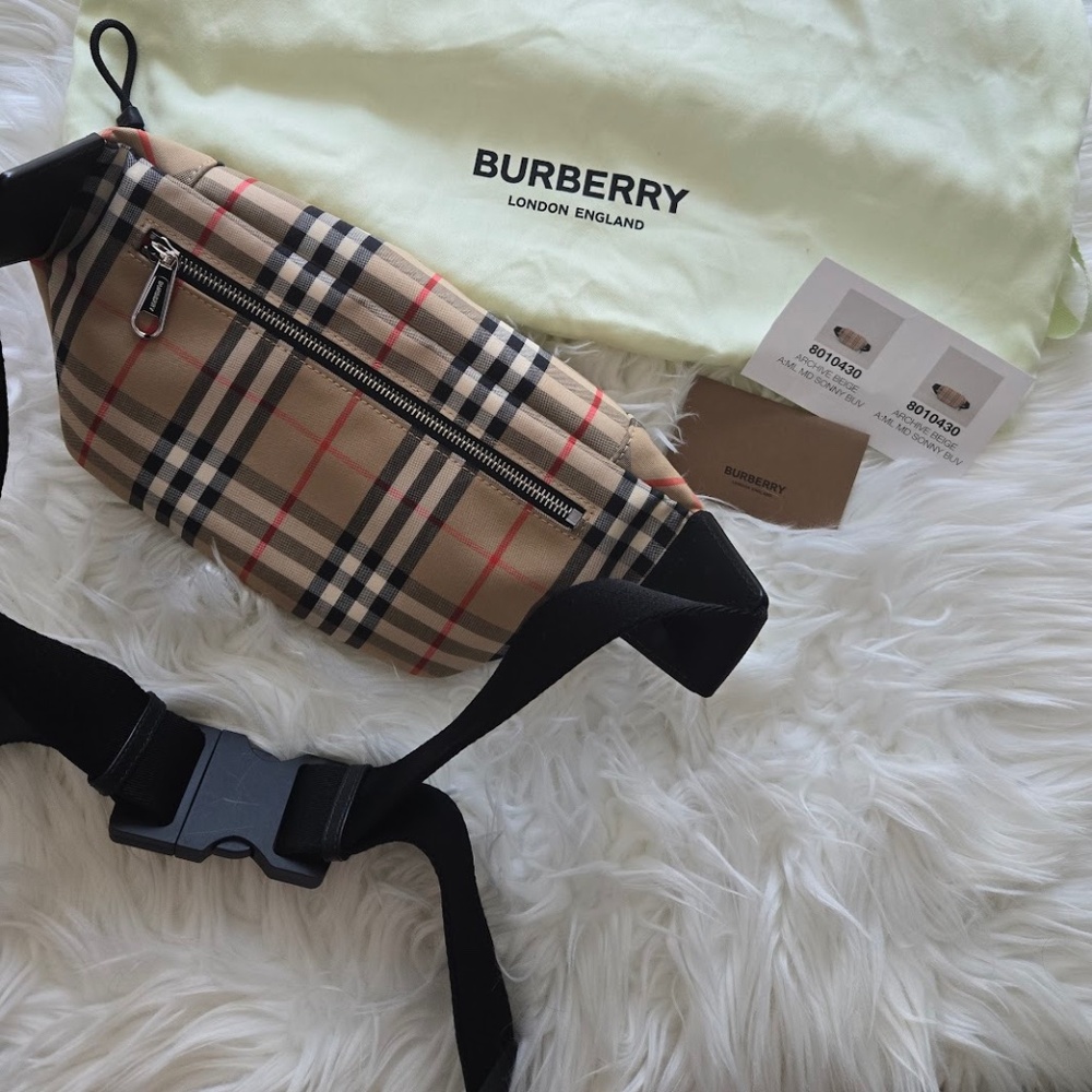 Burberry Sonny Check Belt Bag - Picture 2 of 6